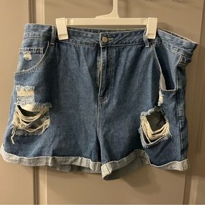 SHEIN. Denim high waisted shorts With cuffs. 4X